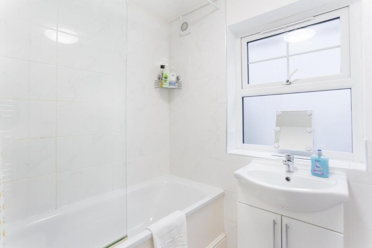 City Center Camden Market Budget Apartment And Rooms London Eksteriør billede