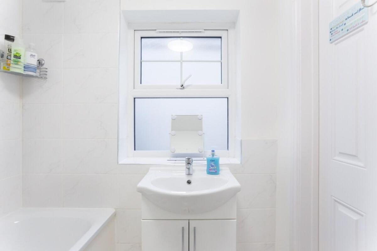 City Center Camden Market Budget Apartment And Rooms London Eksteriør billede